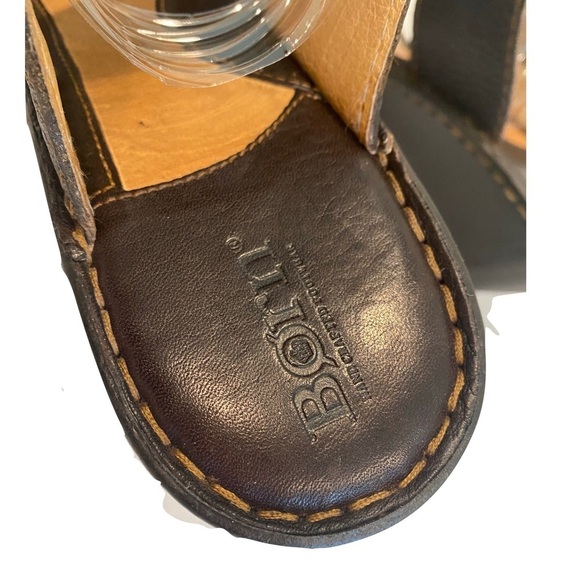 LIKE NEW - BORN Brown Two Strap Leather Wedge Sandals Buckle Detail Size 10 - Picture 9 of 15
